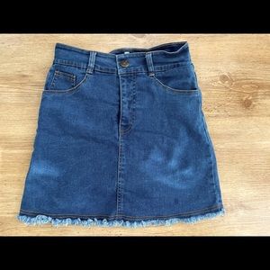 Jean skirt with shorts underneath. Comfortable and chic looking!